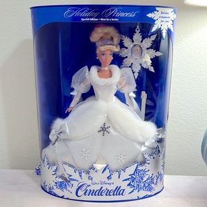 1996 Walt Disney Cinderella Barbie NIB